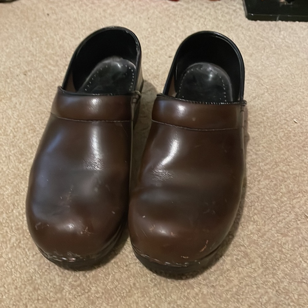 Dansko shoes - Picture 2 of 5